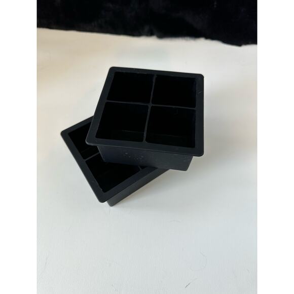 Ice Cube Trays Silicone, Square X-Large  Cocktails & Bourbon -Easy Release set/2 - Picture 2 of 5